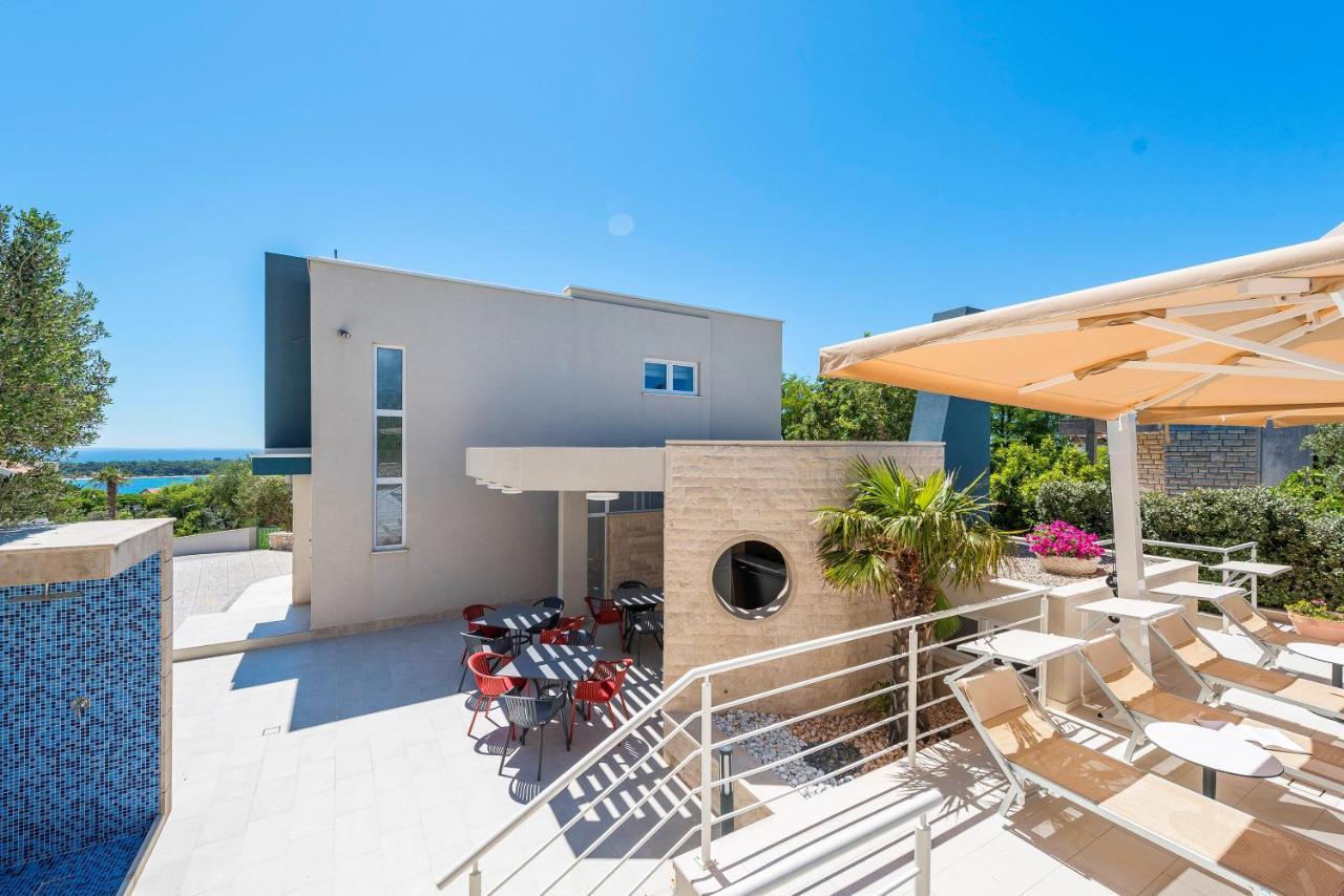 Апартаменти Pool Terrace Sea View Sarkic Новаля Екстер'єр фото